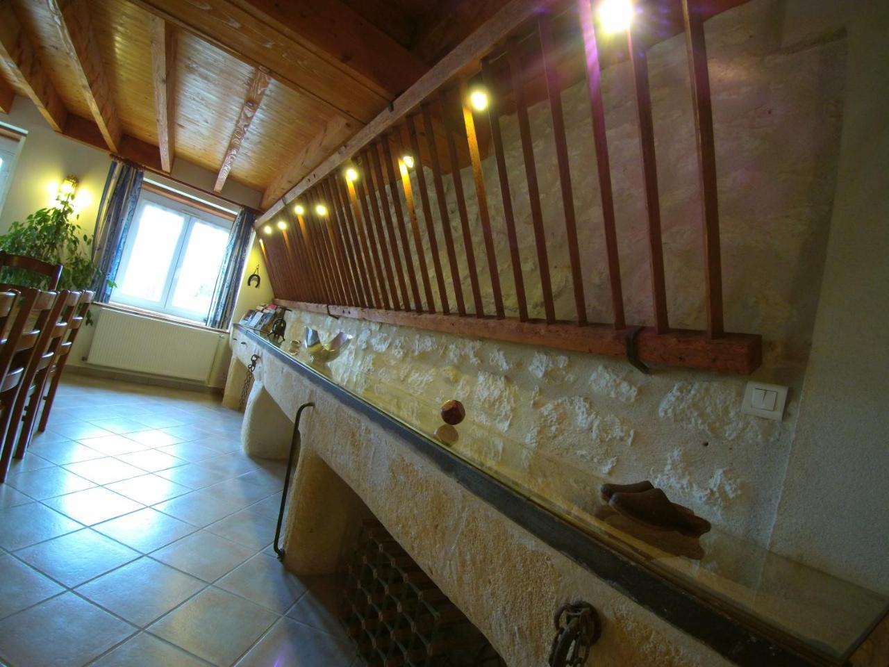 Demeure du Chapitre Chambres d'hôtes de charme Chadenac Extérieur photo