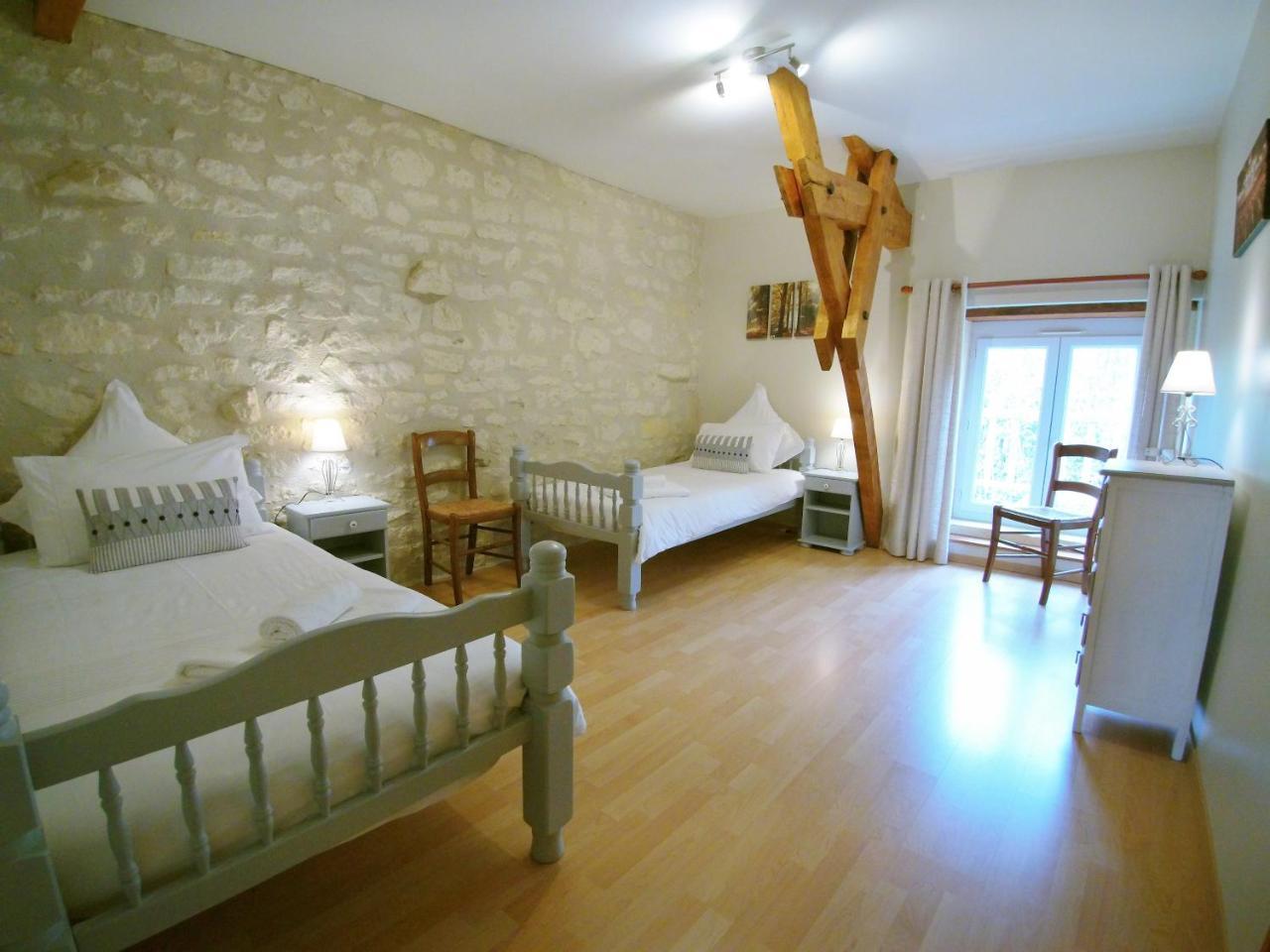 Demeure du Chapitre Chambres d'hôtes de charme Chadenac Extérieur photo