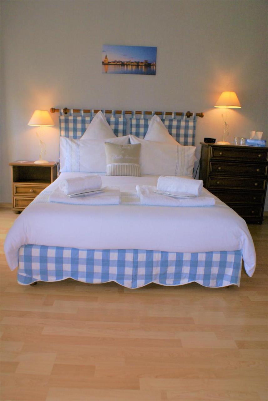 Demeure du Chapitre Chambres d'hôtes de charme Chadenac Extérieur photo